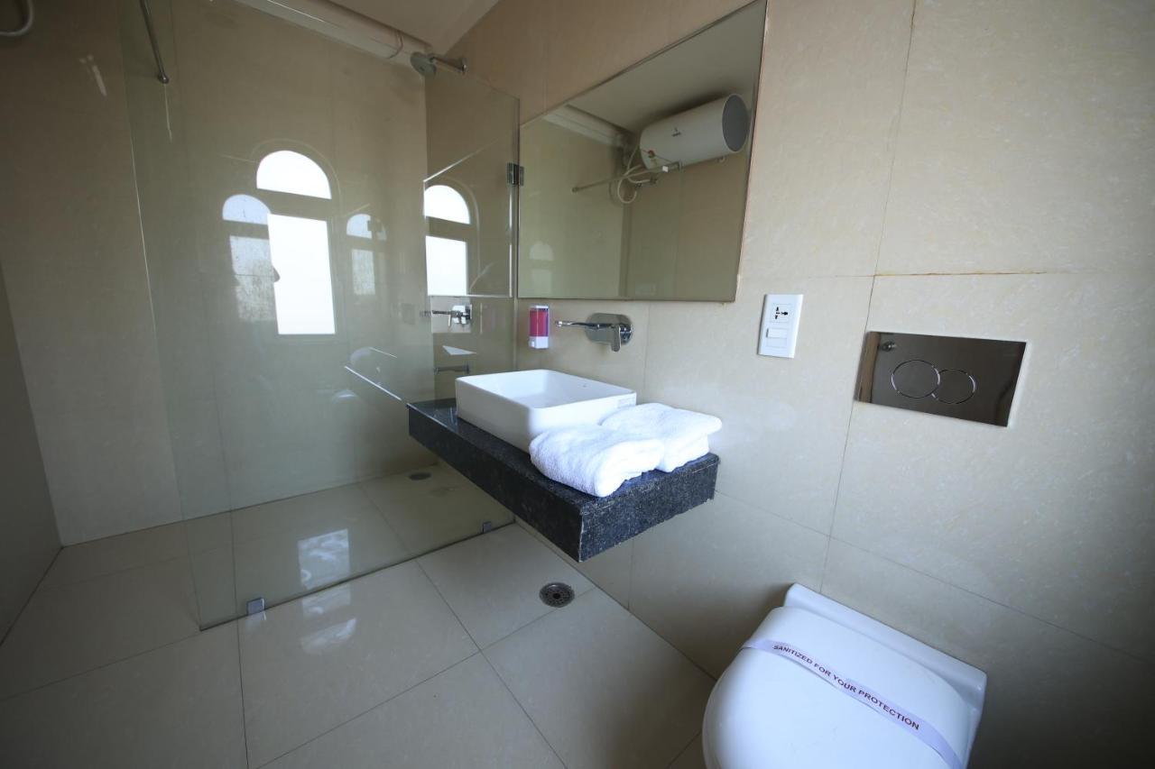 אמריצר Perfect Plus Just 5 Mins Walk To Golden Temple מראה חיצוני תמונה